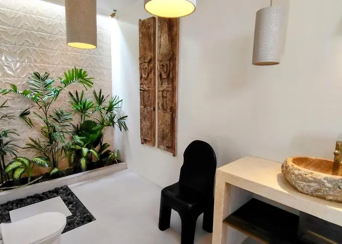 Luxury Private Tropical Oasis & Pool Bali Villa Seminyak (Bali)